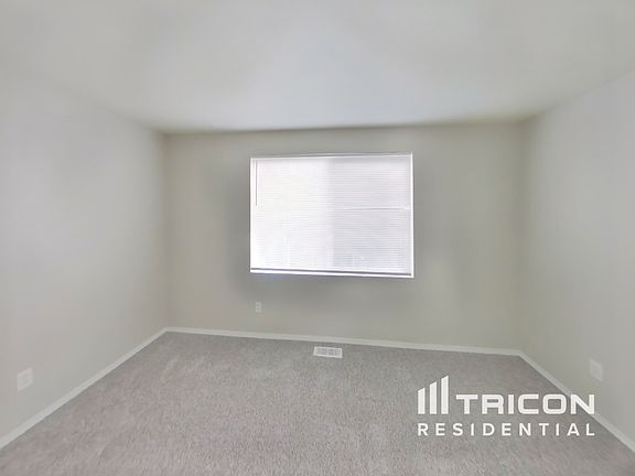 5th image of 7248 177th St E