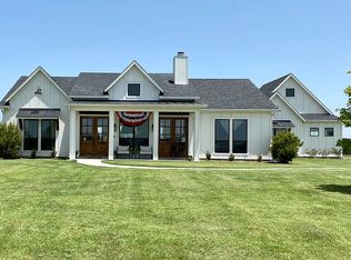 1541 E Highland Rd, Waxahachie, TX 75167