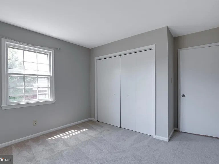 322 Clay St — Photo 24
