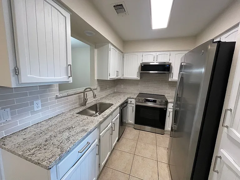 2916 Kathleen Ln — Photo 15