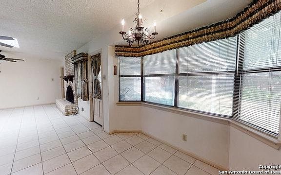 5th image of 3703 Sugarhill Dr