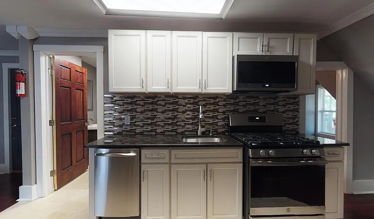 315 S Beech St #12 — Photo 3