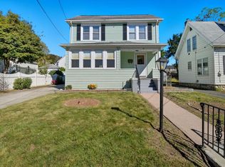 43 King St, Holyoke, MA 01040