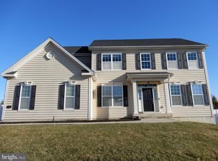 31 Beechwood Blvd, Trevose, PA 19053