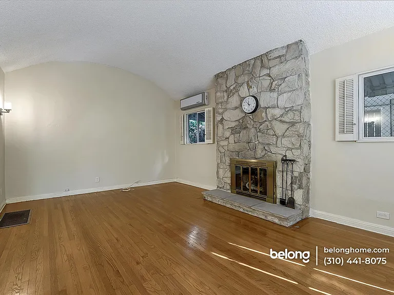 8523 Alcott St — Photo 5