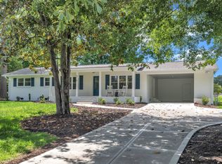 5718 Woodcrest Dr, Raleigh, NC 27603