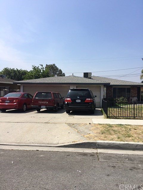 2nd image of 17441 Orange Way