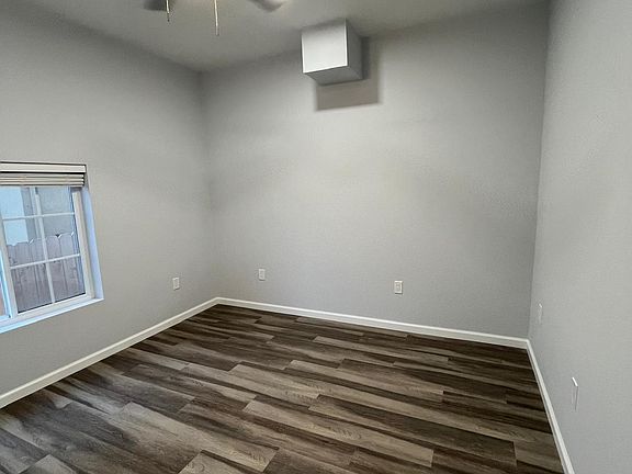 Bedroom 11x14st with closet