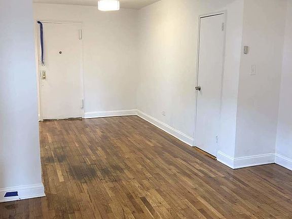 5th image of 1600 Caton Ave #1E