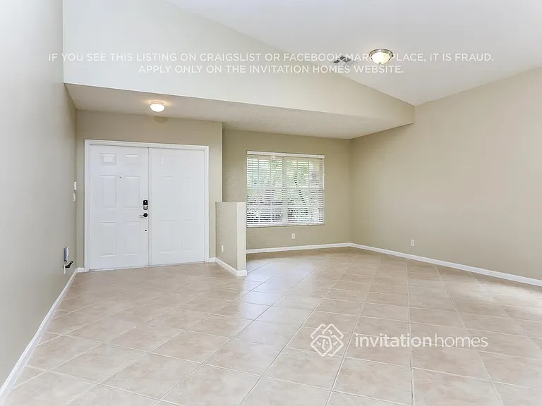 10302 Old Winston Ct — Photo 4