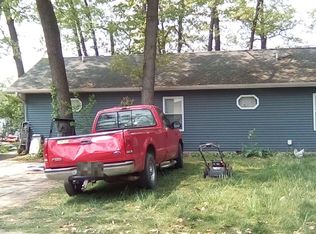 67022 Oxbow Dr, Constantine, MI 49042