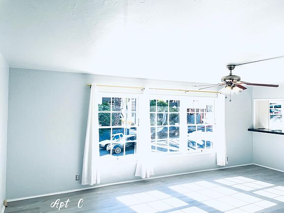 4th image of 2024 Argyle Ave APT C