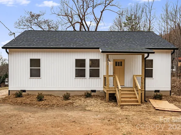 133 Park Ridge Ave, Swannanoa, NC 28778