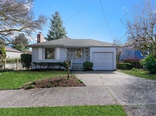 2207 NE 70th St, Seattle, WA 98115