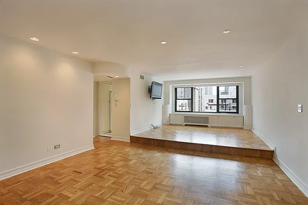 Sold by Corcoran | media 11