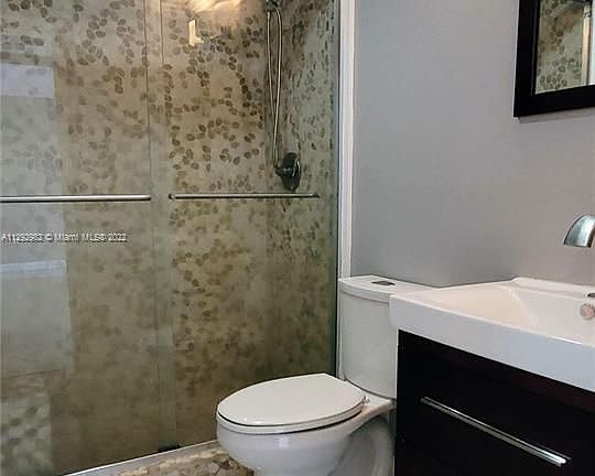 5th image of 400 Kings Point Dr APT 1426