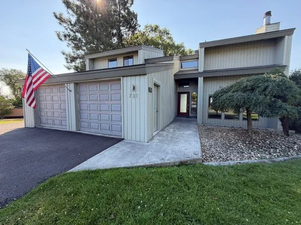 731 Tamarack Ln, Moses Lake, WA 98837