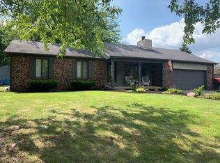 802 S Walnut Dr, North Webster, IN