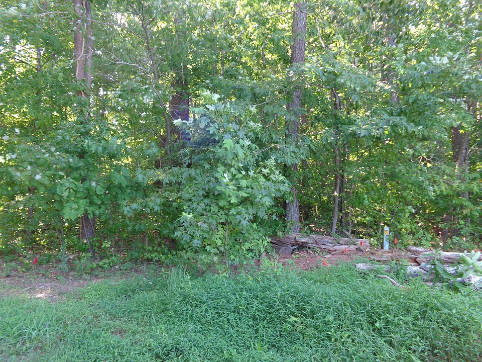 1st image of Deerwood