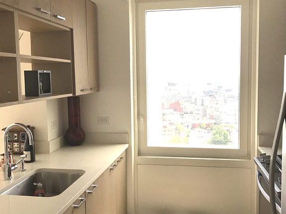 5th image of 150 50th Ave APT 2808