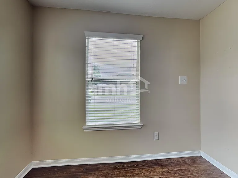 22270 Queenbury Hills Dr — Photo 5