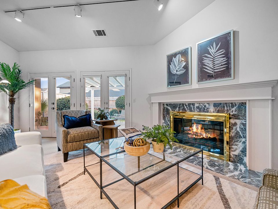 1st image of 3833 Damsen Avenue