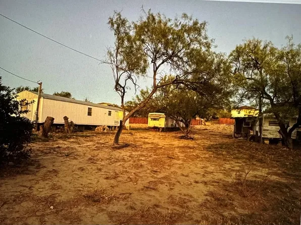 1080 Progreso, Eagle Pass, TX 78852