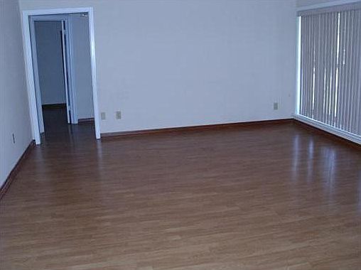 3rd image of 433 Metairie Heights Ave