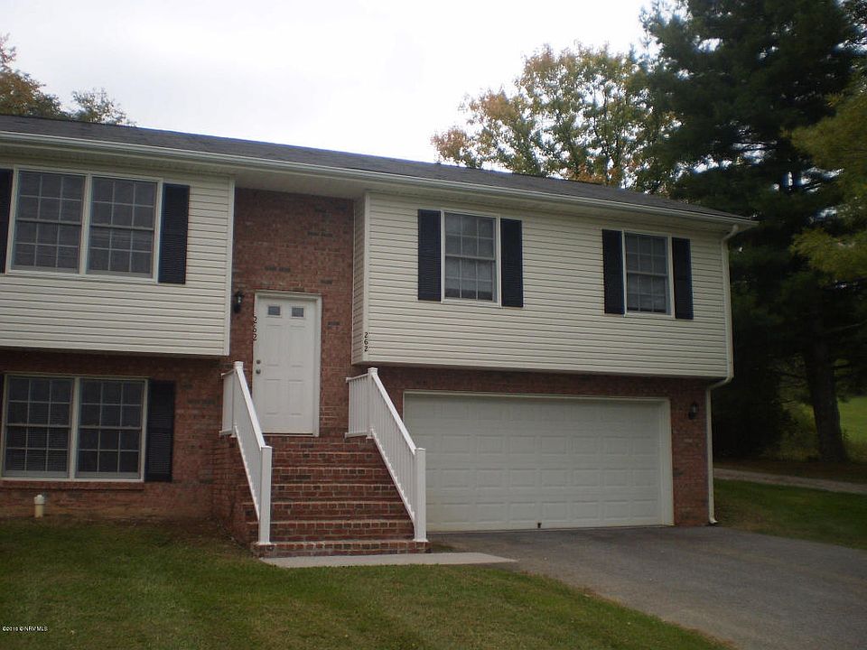 1st image of 262 Wades Ln