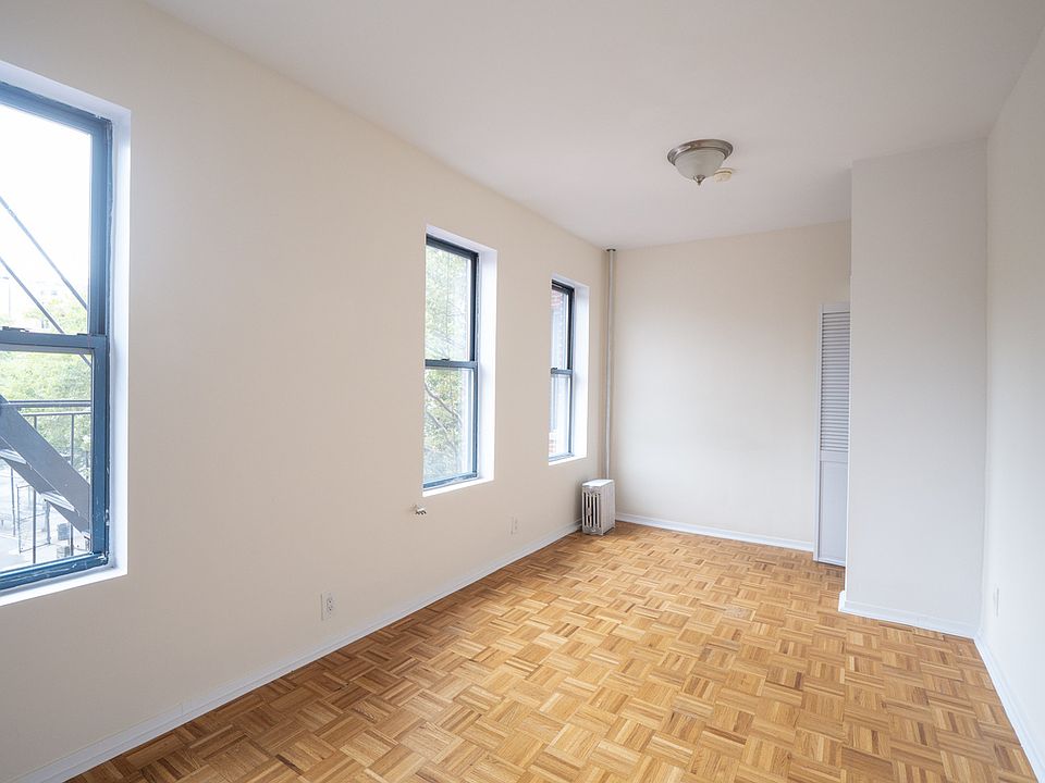 1st image of 260 6th Ave APT 13