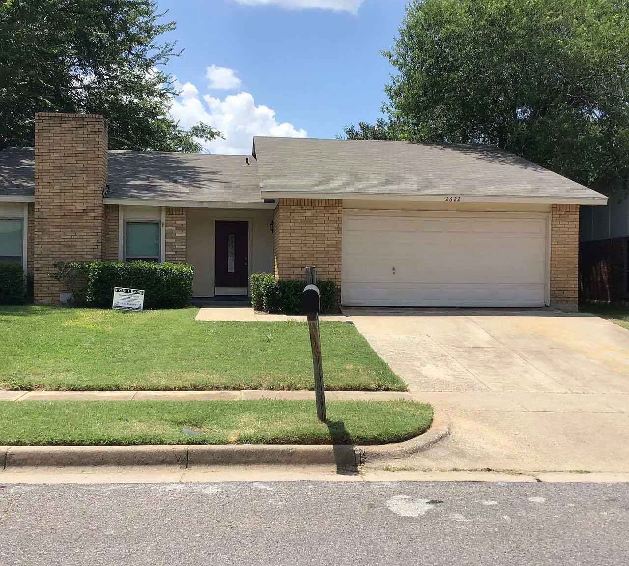 2622 Meadowview Dr; Arlington 76016 - 1 — Photo 1