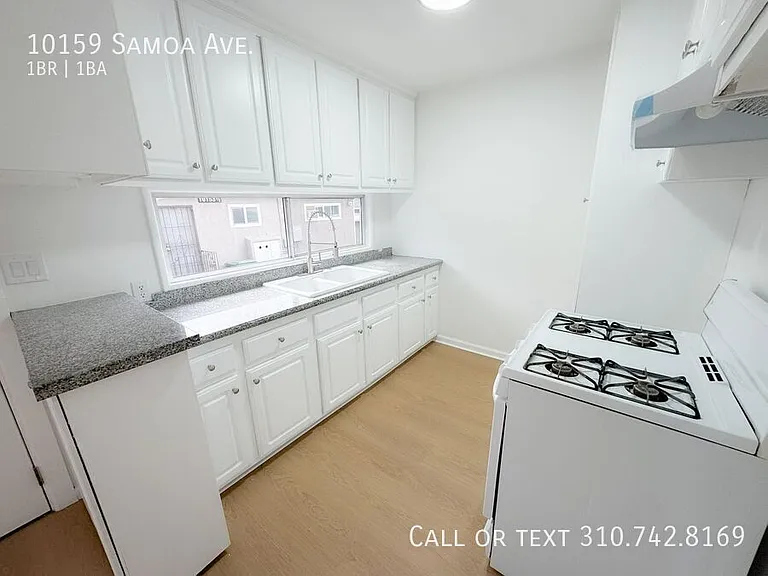 10159 Samoa Ave — Photo 31