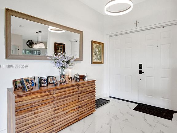 4th image of 7616 Elmridge Dr #7U