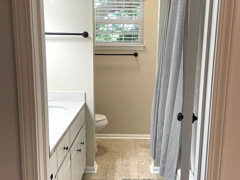 505 Marsh Cir — Photo 13