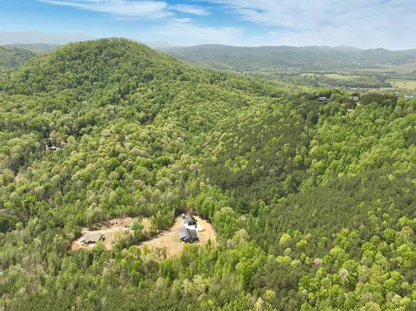 285 Highlands Blf, Tellico Plains, TN 37385
