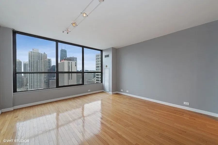 1 bed, 725 sqft, $2,350 — Photo 2