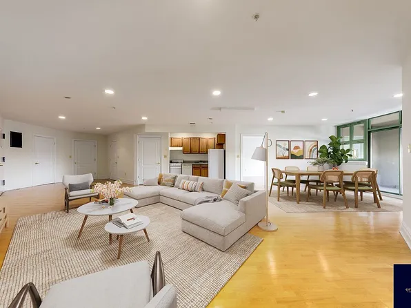 19-19 24th Ave Unit L411, Astoria, NY 11105