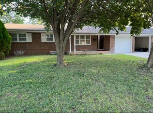 5907 E Perryton St, Wichita, KS 67220