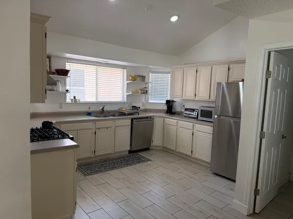 6921 Canyon View Ln, El Paso, TX 79912