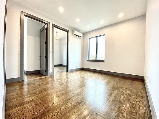 Rented by Lofts and Flats LLC | media 40