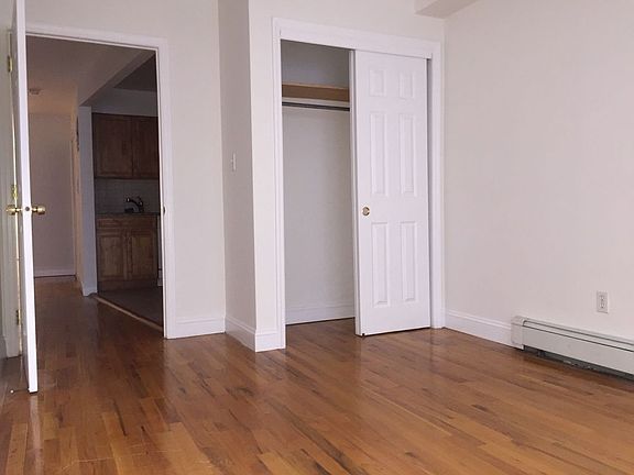 5th image of 4507 25th Ave APT 1