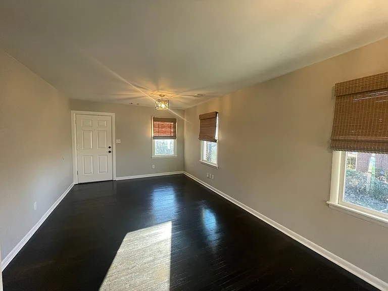165 Conrad Dr — Photo 5