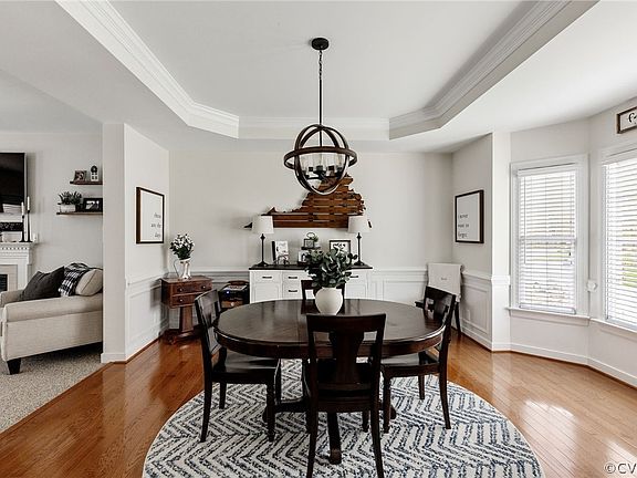 3rd image of 9085 Lunette Ln