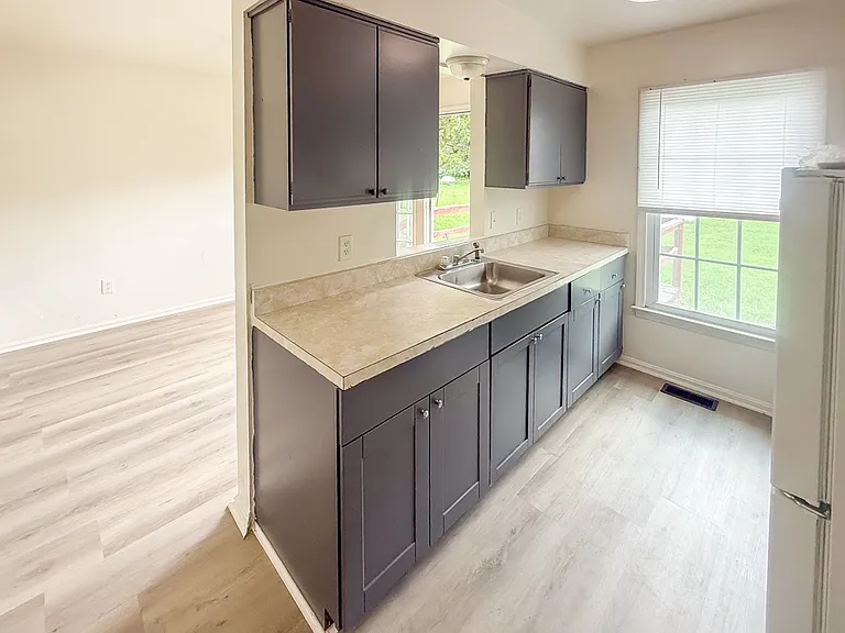 520 Lancaster Creek Dr — Photo 9
