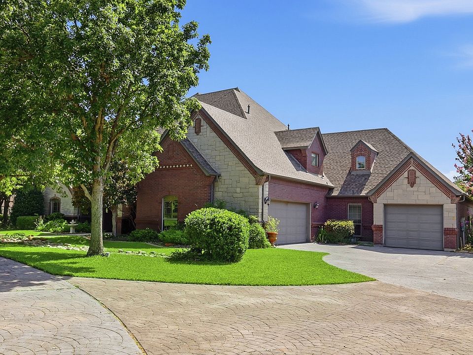 1st image of 1453 Whitley Rd