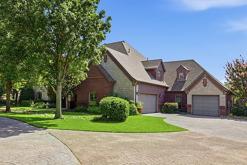 1453 Whitley Rd Photo 1