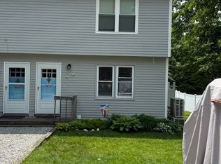 92 Laurelwood Dr E, Niantic, CT 06357