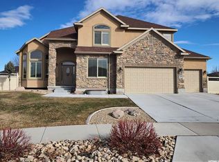 3282 W Rolling Creek Way, South Jordan, UT 84095