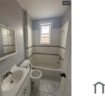 233 Littleton Ave — Photo 7