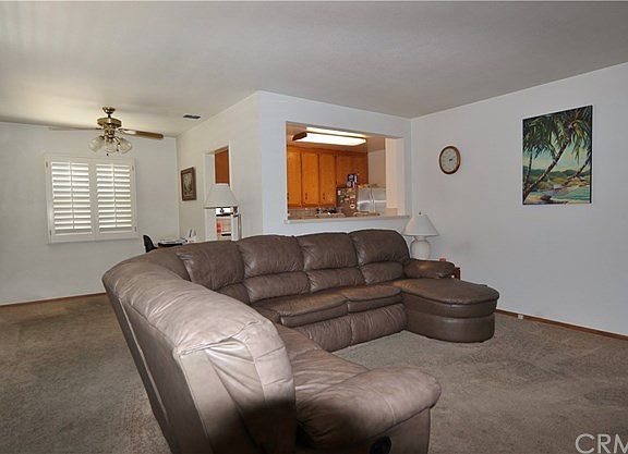 2nd image of 4548 Dunrobin Ave